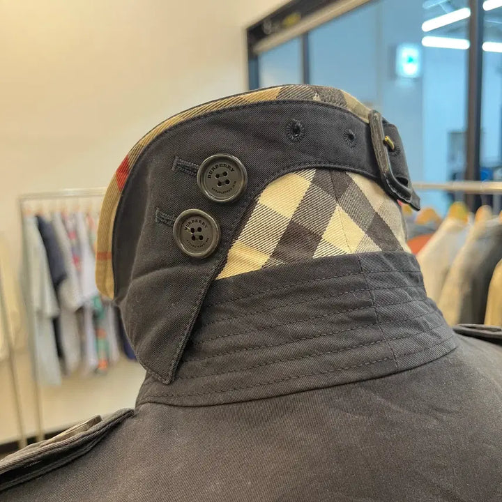 [BUNJANG] 버버리 샌드링엄 트렌치 코트 블랙 / 버버리 샌드링엄 트렌치 코트 블랙