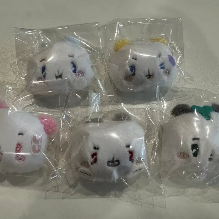 [SOLD OUT] 플레이브 므메미무 뱃지 세트