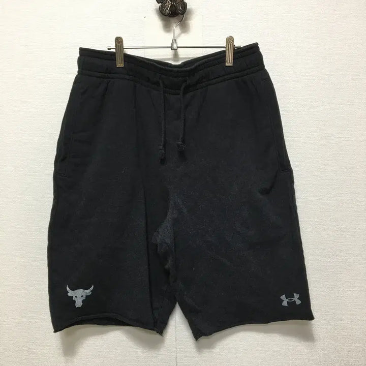 [SOLD OUT] 언더아머 남성 반바지