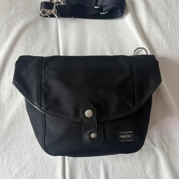 [BUNJANG] Porter x Docomo Shoulder Bag / Porter x Docomo Shoulder Bag
