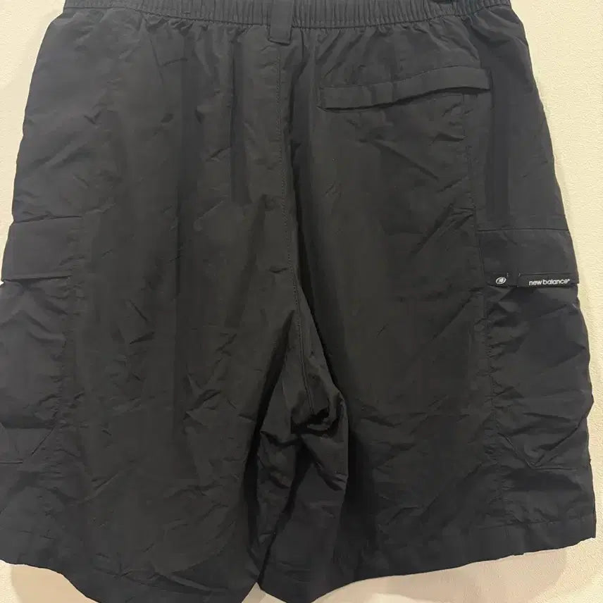 [SOLD OUT] 뉴발란스 블랙 카고 반바지