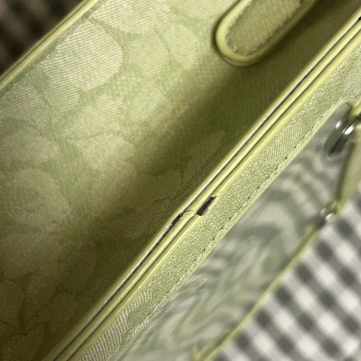 [BUNJANG] Green Ita Bag Shoulder Bag / 타오바오 wudong 연두색 이타백 팝니다