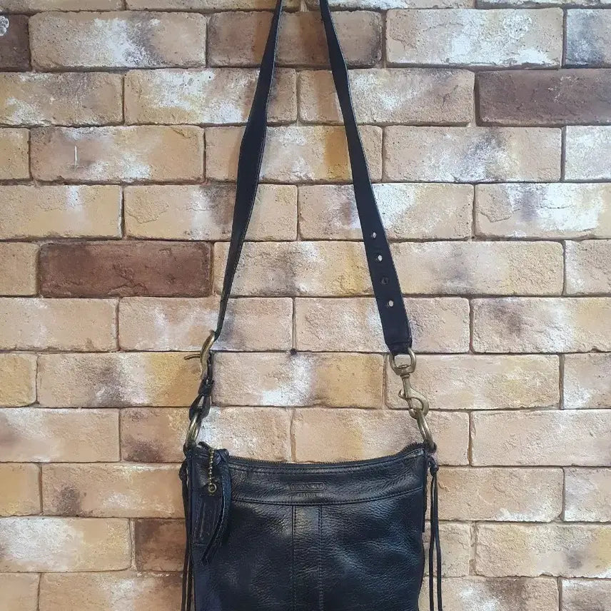 [SOLD OUT] (정품) 코치 빈티지 소호 블리커 레더 슬림 더플백