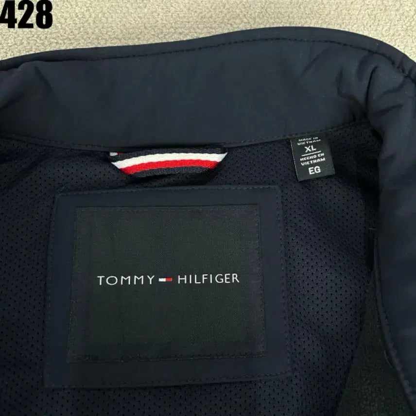 [SOLD OUT] 타미힐피거 네이비 남성 바람막이 점퍼