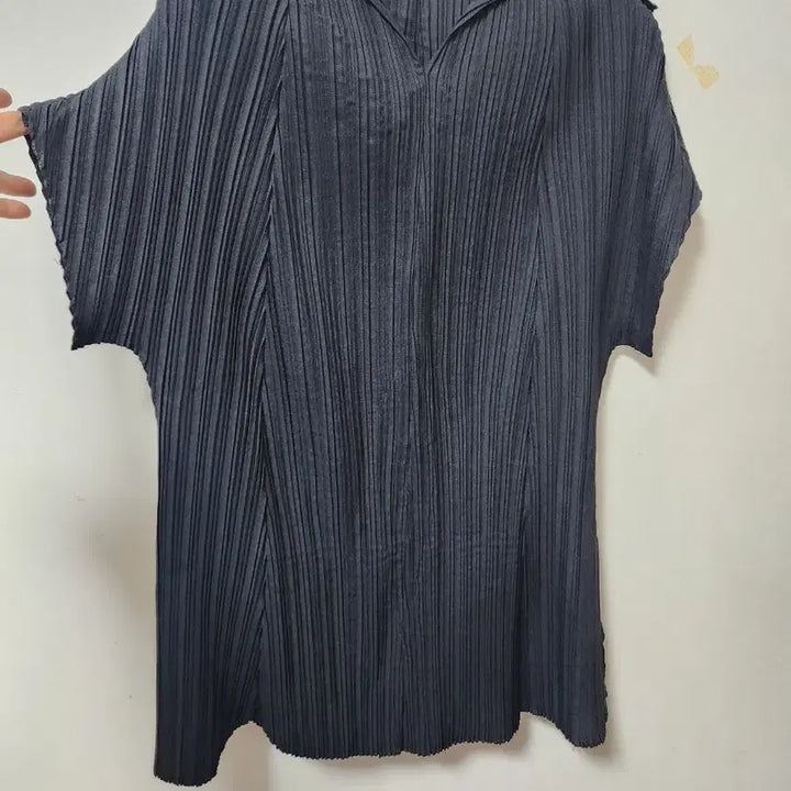 [SOLD OUT] 플리츠미 플리츠 세일러 카라 블라우스