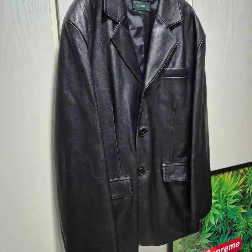 [SOLD OUT] (타임세일)VTG. FORMIA 포미아 블랙 양가죽 자켓