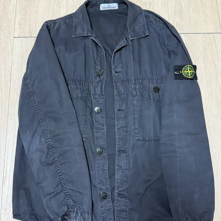 [BUNJANG] 21ss 스톤 아일랜드 올드이펙트 오버셔츠 블랙  L / 21ss 스톤아일랜드 올드이펙트 오버셔츠 블랙  L사이즈