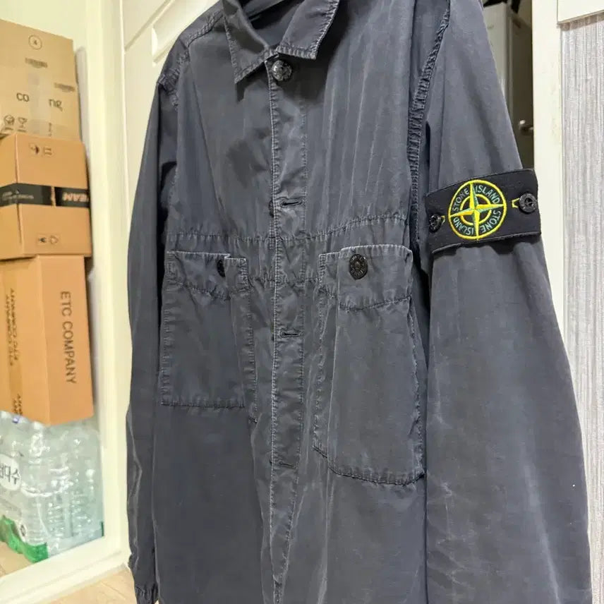 [BUNJANG] 21ss 스톤 아일랜드 올드이펙트 오버셔츠 블랙  L / 21ss 스톤아일랜드 올드이펙트 오버셔츠 블랙  L사이즈