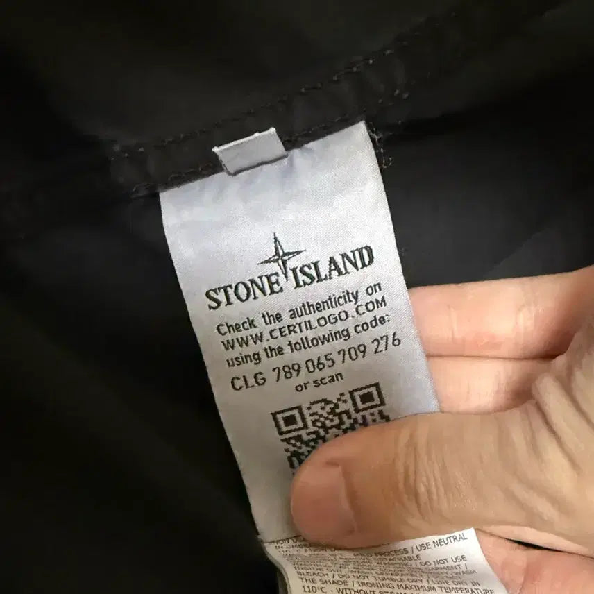 [BUNJANG] 21ss 스톤 아일랜드 올드이펙트 오버셔츠 블랙  L / 21ss 스톤아일랜드 올드이펙트 오버셔츠 블랙  L사이즈