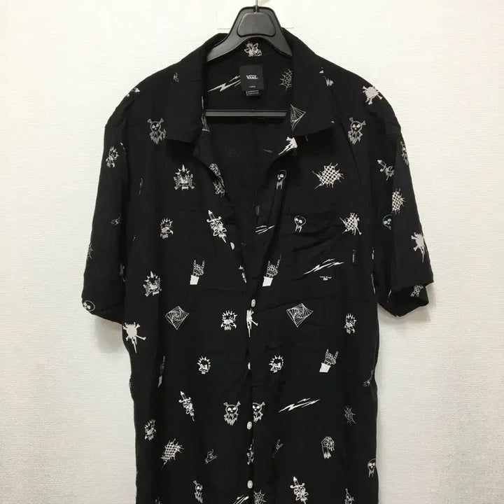 [SOLD OUT] 반스 비스코스100% 남성 반팔 셔츠 남방