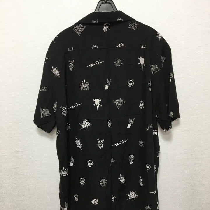 [SOLD OUT] 반스 비스코스100% 남성 반팔 셔츠 남방