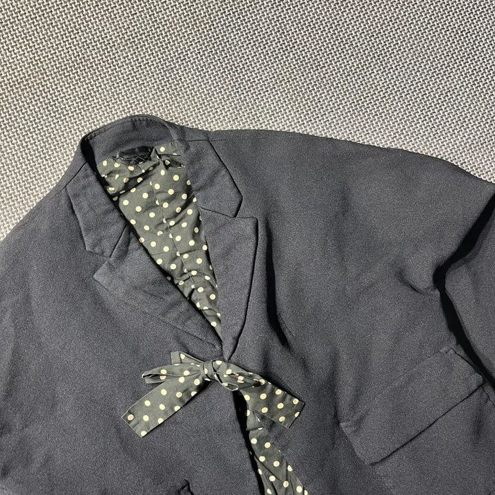 [BUNJANG] COMME des GARCONS 블랙 자켓(100) / COMME des GARCONS 블랙 자켓(100)