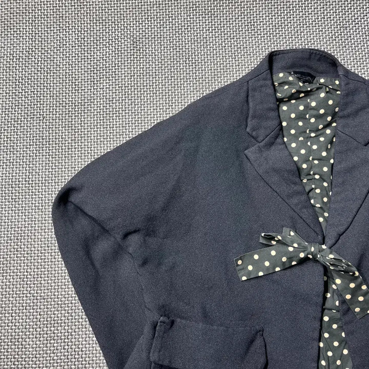[BUNJANG] COMME des GARCONS 블랙 자켓(100) / COMME des GARCONS 블랙 자켓(100)