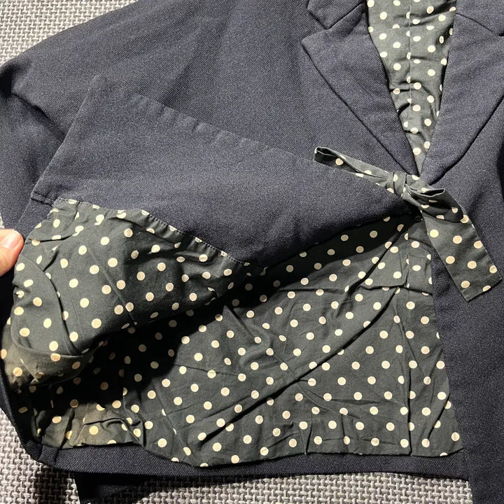 [BUNJANG] COMME des GARCONS 블랙 자켓(100) / COMME des GARCONS 블랙 자켓(100)