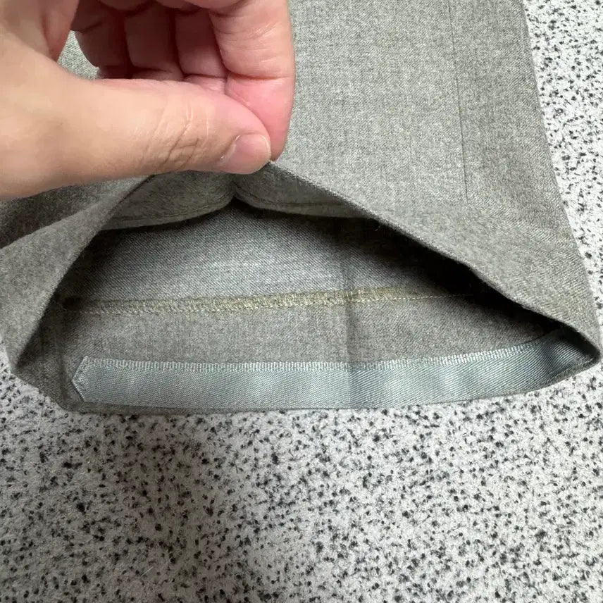 [BUNJANG] 버나드진 버나드장 로타팬츠 판매 / 버나드진 버나드장 로타팬츠 판매