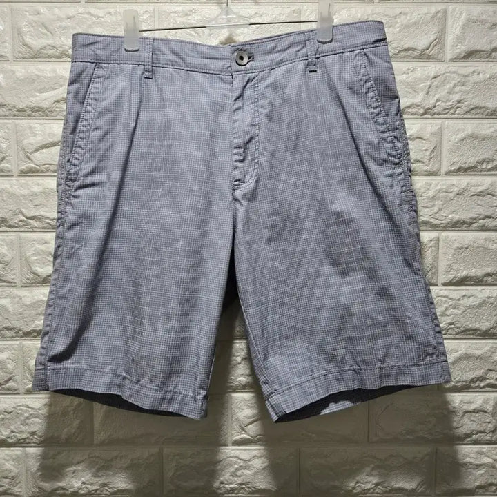 [BUNJANG] Calvin Klein Checkered Chino Shorts / 캘빈클라인 체크 치노 반바지 면 반바지 32
