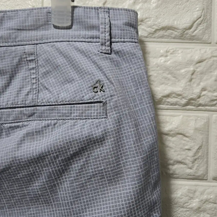 [BUNJANG] Calvin Klein Checkered Chino Shorts / 캘빈클라인 체크 치노 반바지 면 반바지 32
