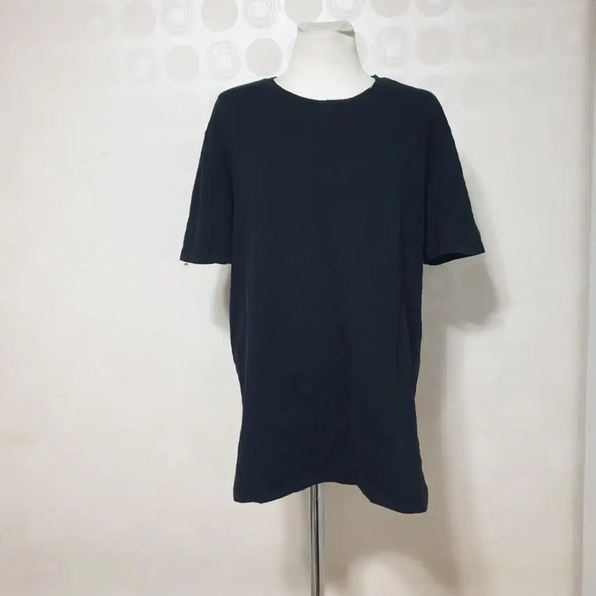 [BUNJANG] 자라 남성반팔티105 남성티셔츠105 남성블랙반팔티105 / 자라 남성반팔티105 남성티셔츠105 남성블랙반팔티105
