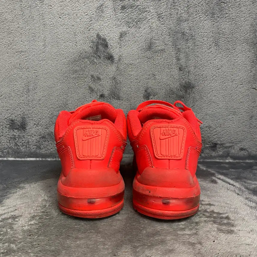 [SOLD OUT] 나이키 에어맥스 운동화 265