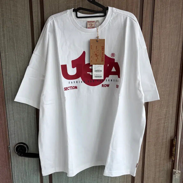 [SOLD OUT] 새상품(XL)트루릴리젼 USA로고 반팔티셔츠 화이트