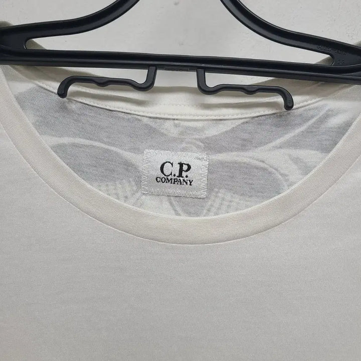 [BUNJANG] C.P. Company Short Sleeve T-shirt / C.P.컴퍼니 반팔 티셔츠 100