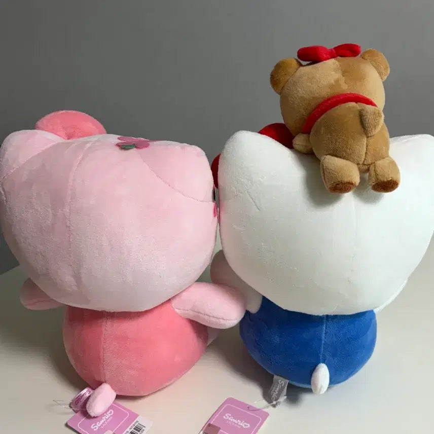 [BUNJANG] 키티 인형 2개 세트 / 키티 인형 2개 세트
