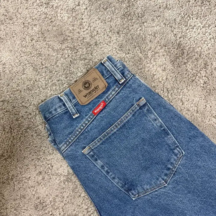[SOLD OUT] 랭글러 34/32 데님