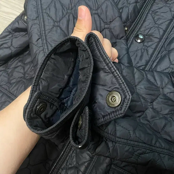 [SOLD OUT] [100-105] 버버리 양가죽 퀼팅자켓