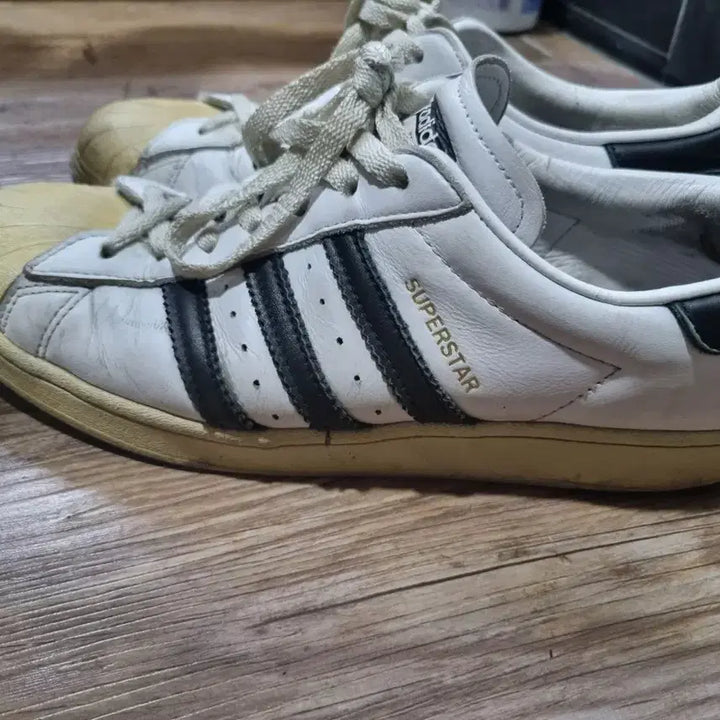 [SOLD OUT] [280] 아디다스 슈퍼스타 프리미엄 화이트 블랙
