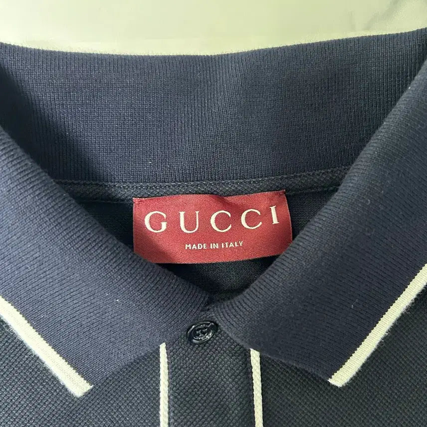 [BUNJANG] Gucci Polo Shirt (Navy) - New Condition / [새상품급,M사이즈] 네이비 구찌 폴로셔츠(카라티,피케) 팝니다