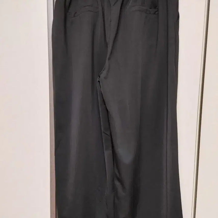 [SOLD OUT] 블랙 반바지 와이드 팬츠 여성용