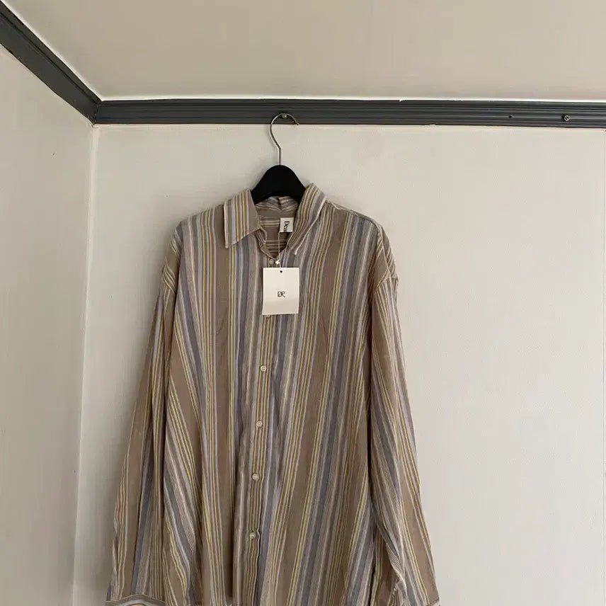 [SOLD OUT] 메이비베이비 디어리스트 텍 새 여름 셔츠 free