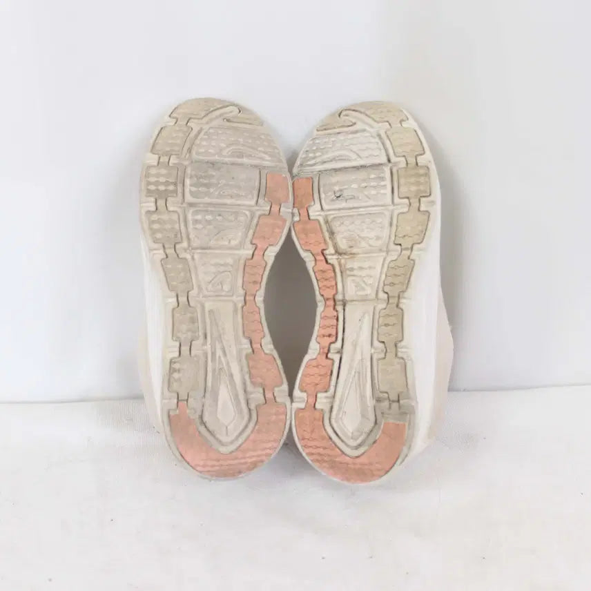 [BUNJANG] Skechers Go Walk Lightweight Running Shoes (235) / [정품] 스케쳐스 여성 고워크 경량 런닝화 &amp; 운동화 (235) 상상샵
