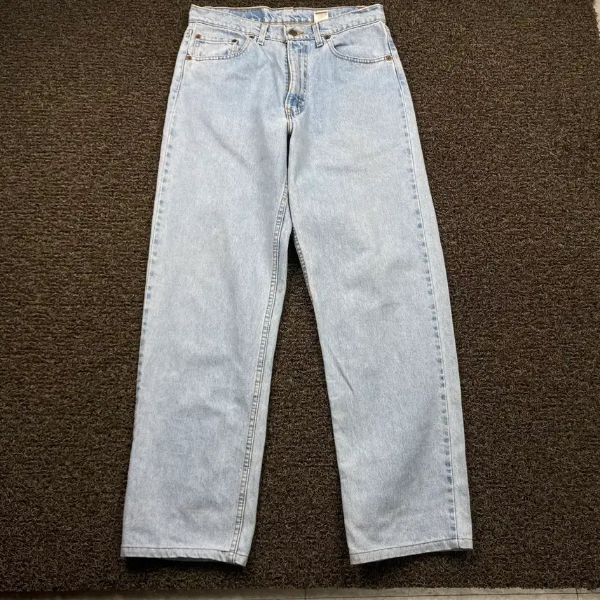[SOLD OUT] 리바이스 550 연청 데님팬츠