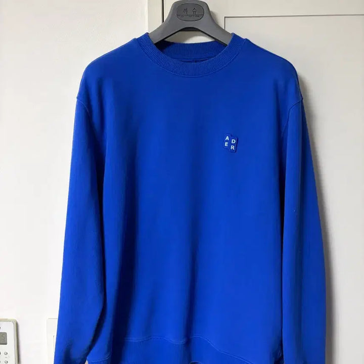 [SOLD OUT] 아더에러 시그니피컨트 맨투맨 M