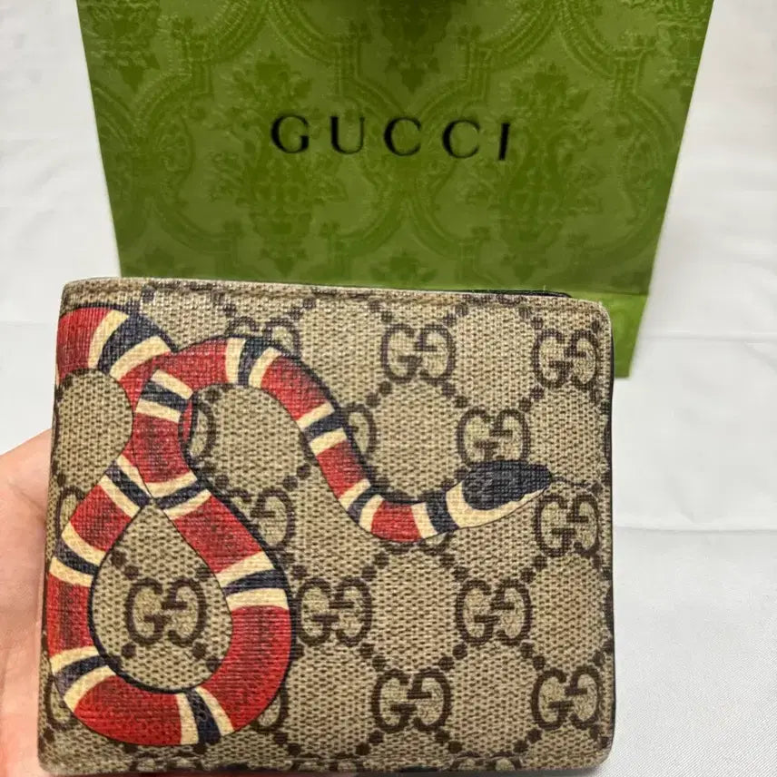 [BUNJANG] Gucci Snake Bi-fold Wallet / [정품] 구찌 스네이크 반지갑