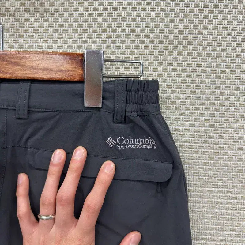 [BUNJANG] Columbia Outdoor Spring/Summer Stretch Pants / 콜럼비아 아웃도어 봄 여름 스판 바지 65 D00266
