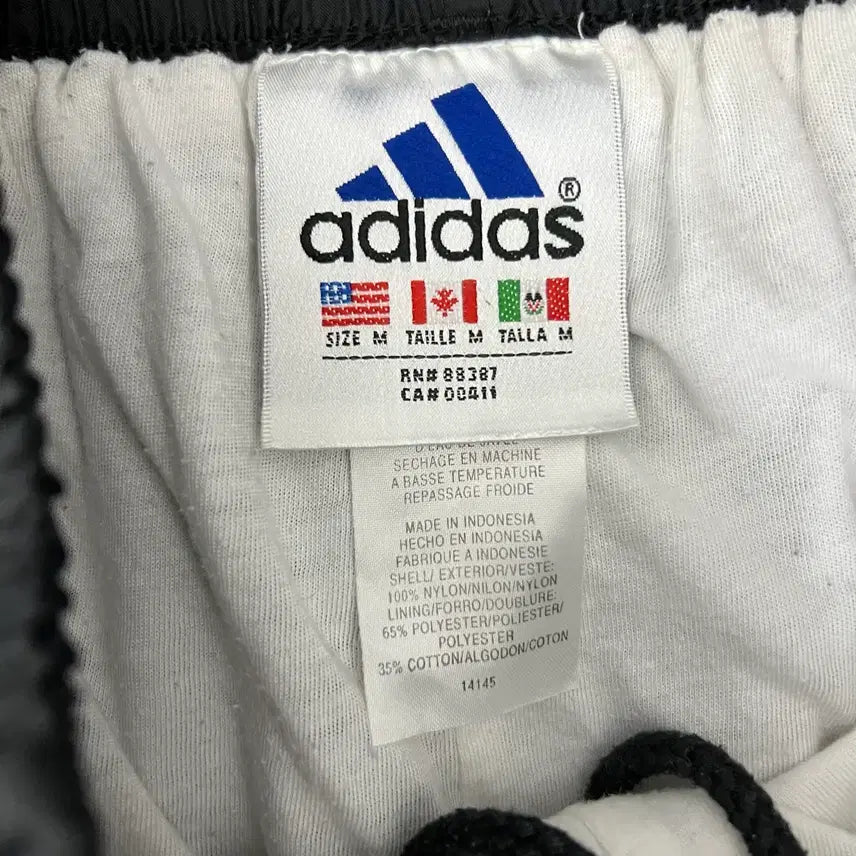 [BUNJANG] Adidas 00s Shiny Black Track Pants / 아디다스 00s 유광 블랙 삼선 트랙팬츠