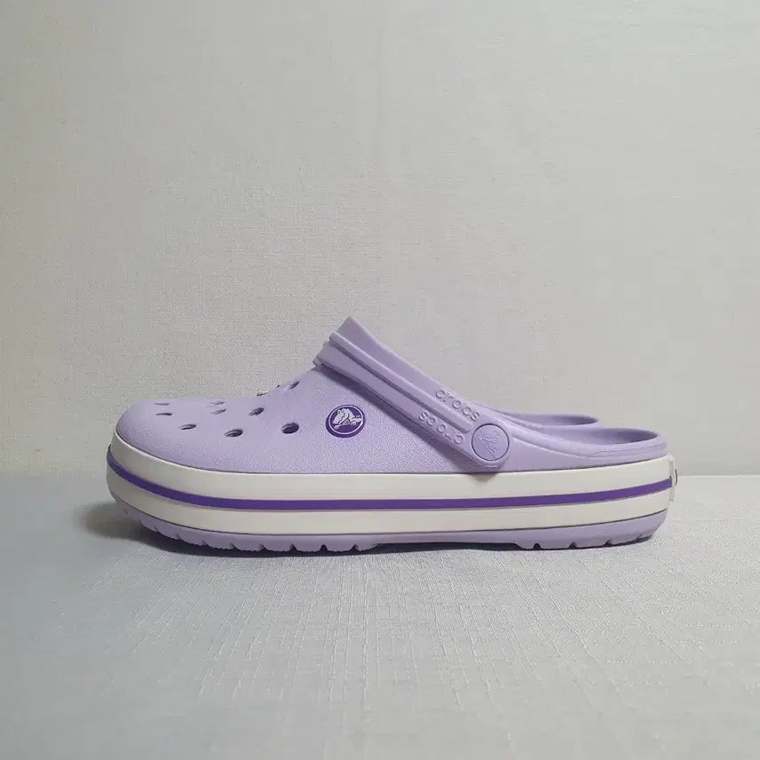 [BUNJANG] Crocs Crocband Clog Lavender Sandals / 250mm 크록스 크록밴드 클로그 라벤더 W8