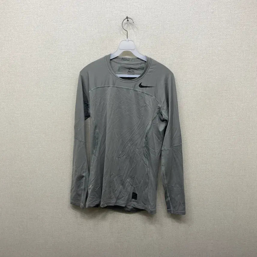 [BUNJANG] Nike Functional Long Sleeve T-shirt 105 / 나이키 기능성 긴팔티 105