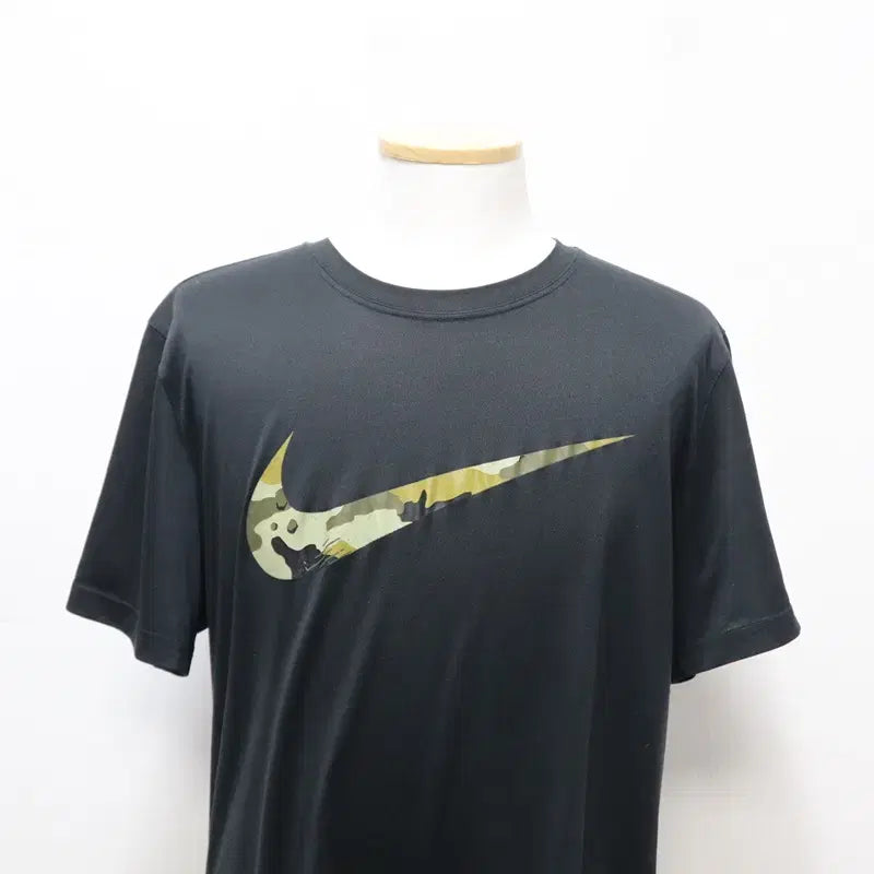 [SOLD OUT] 나이키 남성 반팔티셔츠 105 써니몰 중고장터 구제 426