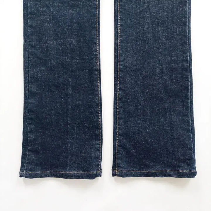 [BUNJANG] Guess Slim Dark Wash Bootcut Denim Jeans / 게스 청바지 사이즈26 슬림 진청 부츠컷 여자 여성 데님팬츠 B0200