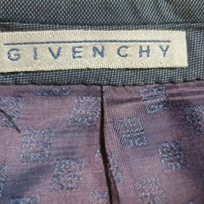 [SOLD OUT] 지방시(GIVENCHY) 남성 실크 혼방 수트 셋업 110