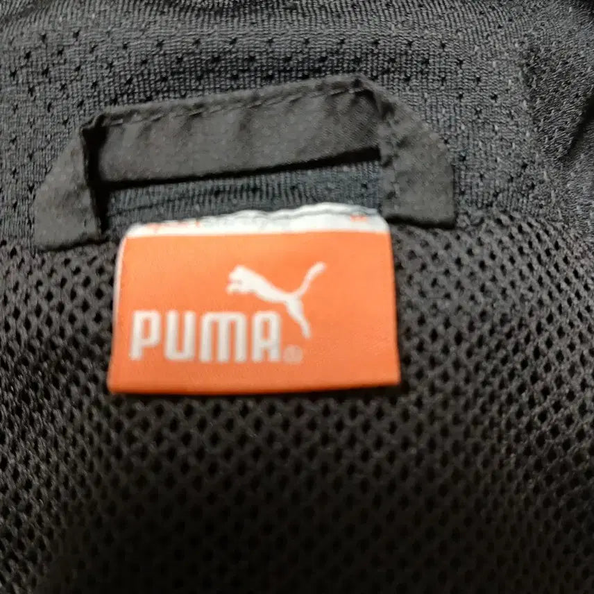 [BUNJANG] Puma Black Windbreaker Jacket / 푸마 블랙 바람막이 자켓