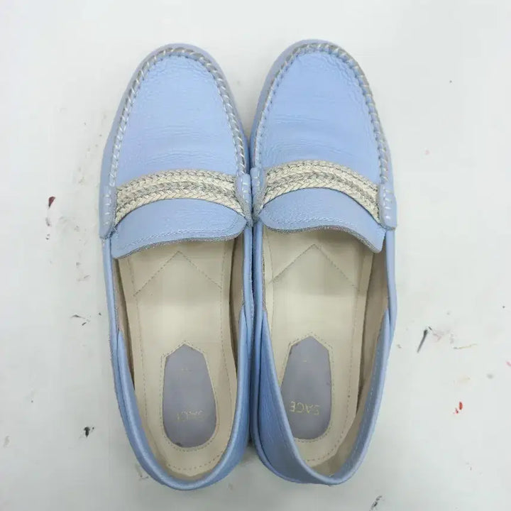[SOLD OUT] 소다 여성 로퍼 250 하늘색