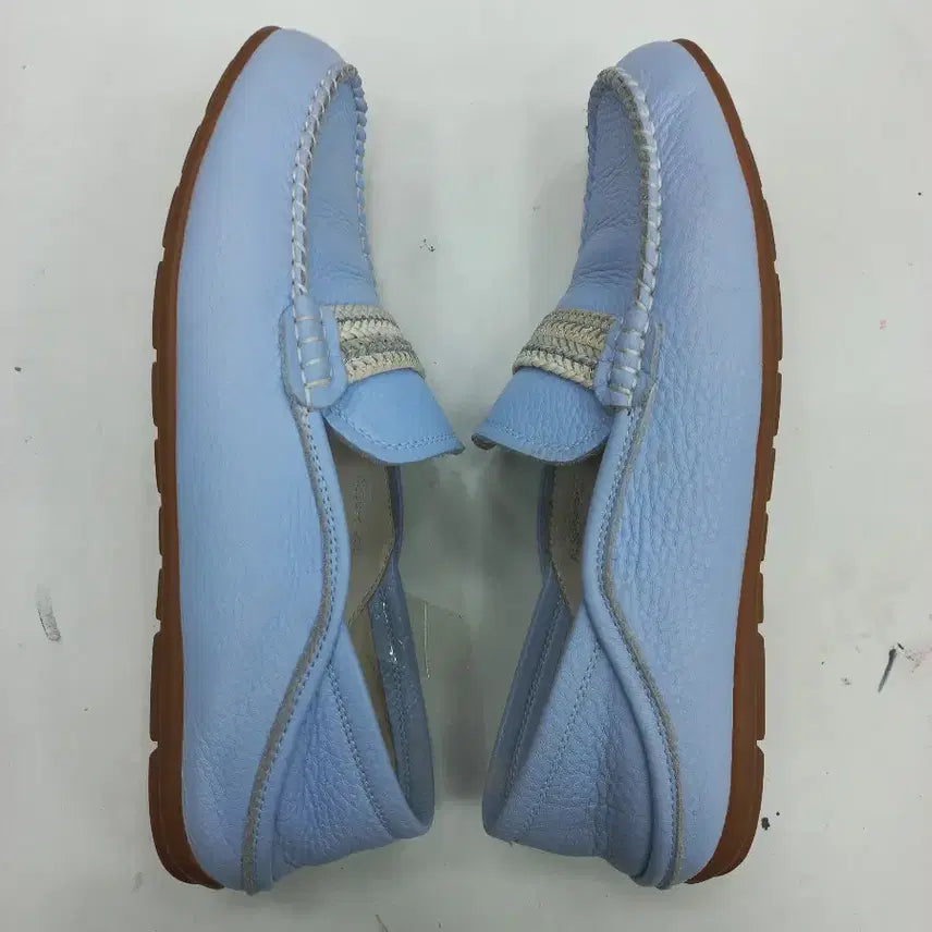 [SOLD OUT] 소다 여성 로퍼 250 하늘색