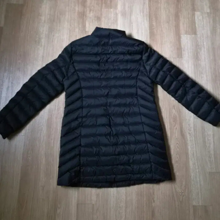[BUNJANG] Black Goose Down Padded Jacket (Size 95) / (택달린새상품)검정색 구스다운 거위솜털80 깃털20 패딩 95사이즈