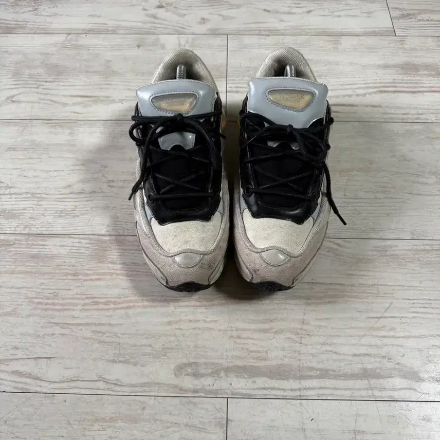 [BUNJANG] Adidas x Raf Simons Ozweego Sneakers / 아디다스 x 라프 시몬스 오즈위고 (270)