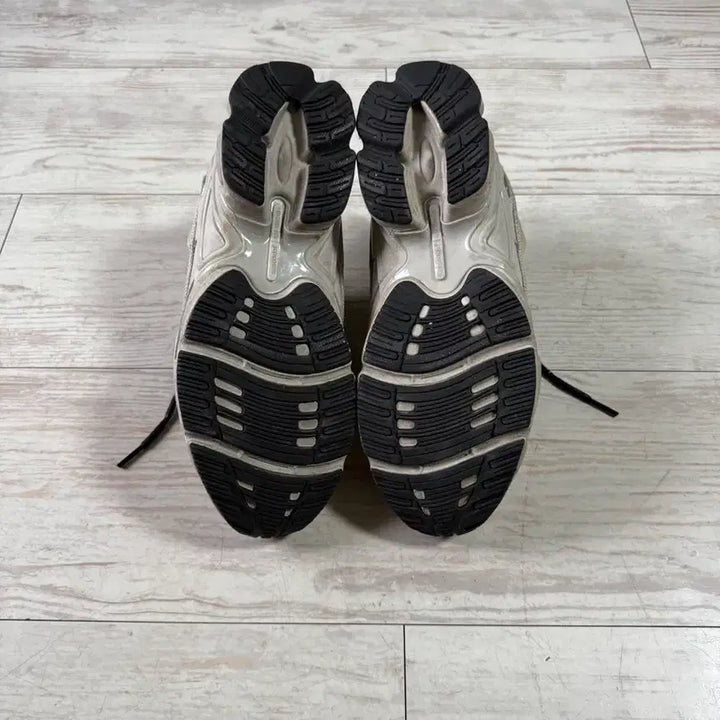 [BUNJANG] Adidas x Raf Simons Ozweego Sneakers / 아디다스 x 라프 시몬스 오즈위고 (270)