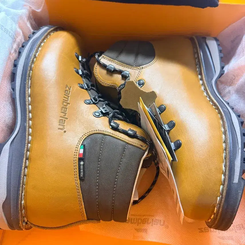 [BUNJANG] Zamberlan Hiking Boots Brown / Zamberlan 잠발란 등산화 브라운